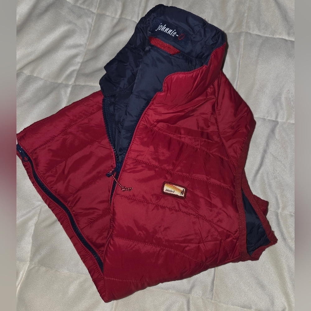 Johnnie-O Red Quilted Puffer Vest Surfboard Logo Zip Pockets Size Small